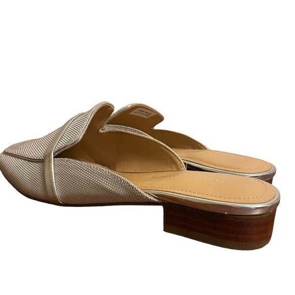 NWT Marc Fisher Namila Silver Tailored Mules Flats Size 7 - Picture 2 of 15